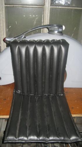 LS 200 seat